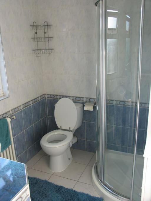Modern Cosy Private Studio, Wifi, Ip-Tv, Must See Romford Exterior foto